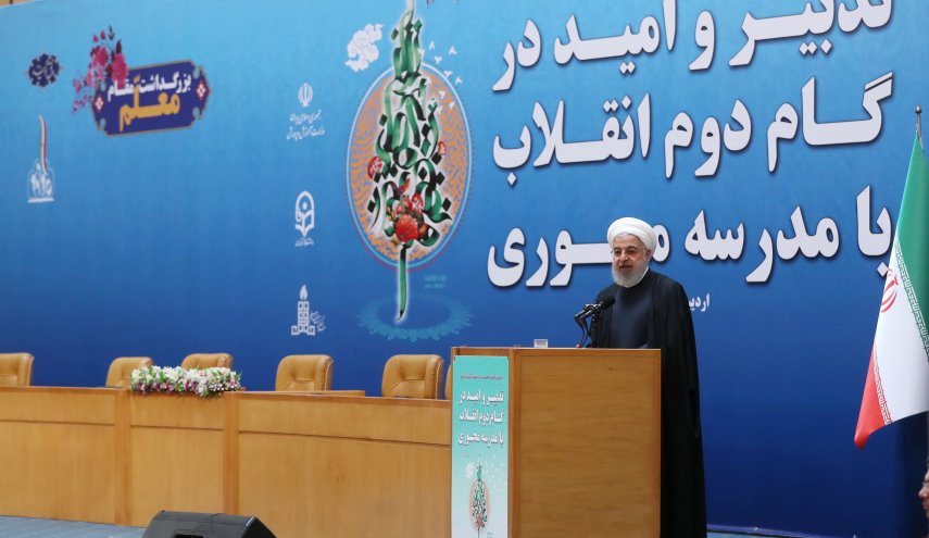 قدرت های زورگو با ترویج ایران هراسی زمینه تحریم را فراهم کردند/ رژیم اسرائیل و عربستان در سال 93 نگذاشتند توافق هسته ای دائمی شود/ مسیر آموزش در دانشگاه و آموزش پرورش نیازمند تحول است
