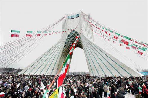 تاثیر تحریم‌های آمریکا بر انتخابات ایران/ «مردی قوی» خواهد آمد