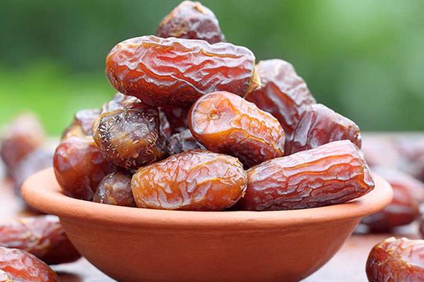 شایعه سازی خبرنگار اپوزیسیون علیه خرمای ایران