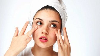 چین و چروک پوست رابااین روش سریعا درمان کنید 