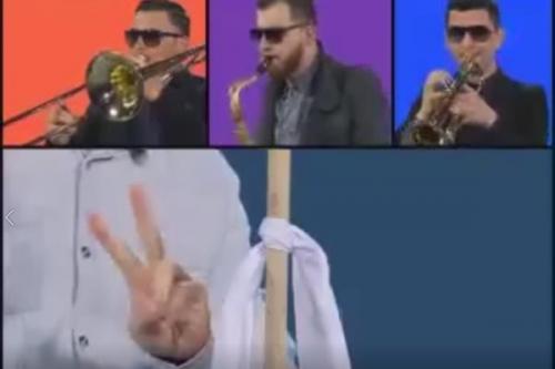 طعنه منافقین به مسیح علی نژاد و رضا پهلوی + ویدئو