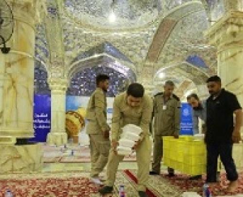 عکس/افطاری در حرم مطهر علوی