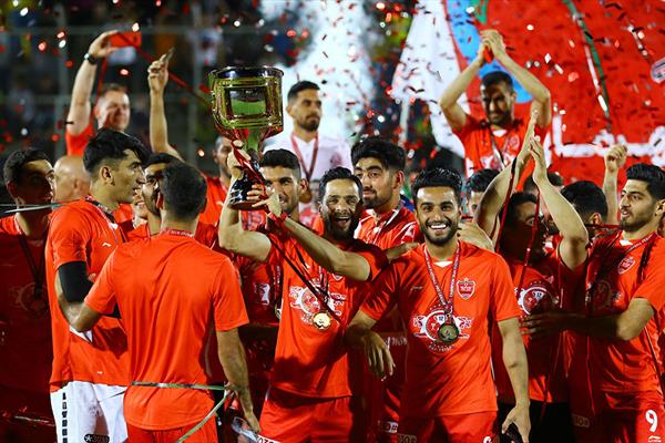 قابل توجه هواداران پرسپولیس/قرارداد شبانه پرسپولیس با ستاره لیگ برتر!