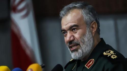 ناو‌های آمریکایی به طور کامل تحت کنترل ما هستند/ صحبت کردن آنها به زبان فارسی نشانه اقتدار ایران است