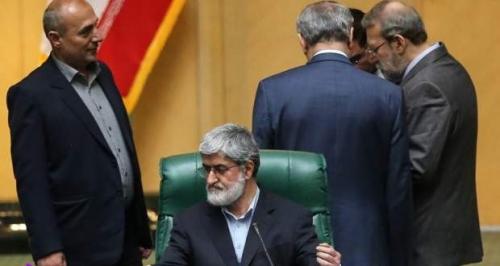 چه کسی علی مطهری را پایین کشید؟