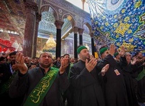 عکس/عزاداری خادمان حرمین شریفین درکربلا