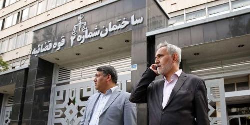 ۱۰ سوالی که خاتمی بایدبه آنها پاسخ دهد