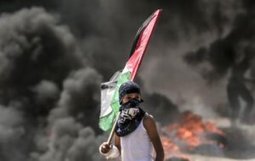 حق با تک‌تیراندازی است که دختر نوجوان فلسطینی را هدف گرفت/ دروغ‌های مستند بی‌بی‌سی درباره «راهپیمایی بزرگ بازگشت» +تصاویر و فیلم