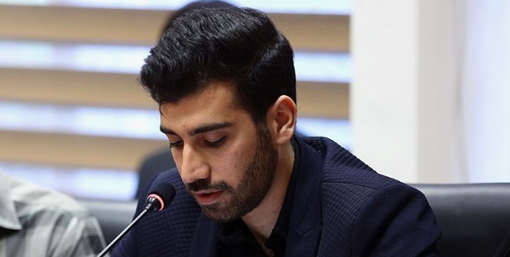 ادارات آموزش وپرورش بادانشجویان جهادی همکاری نمی‌کنند