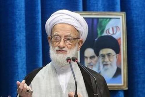 تاکید رهبری بر مقاومت ادامه راه امام خمینی (ره) است/وزارت اقتصاد به موضوع مالیات رسیدگی کند