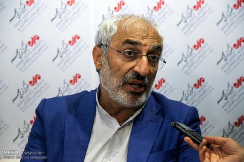  دولت با وزیر آموزش و پرورش همکاری نمی‌کند