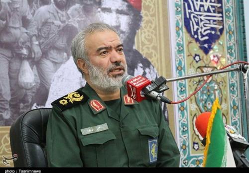 آمریکا و هم‌پیمانانش جرات شلیک حتی یک گلوله به ایران را ندارند / تا زمانی که به قاعده‌ دشمنان در عرصه‌های اقتصادی عمل می‌کنیم، نتیجه نمی‌گیریم