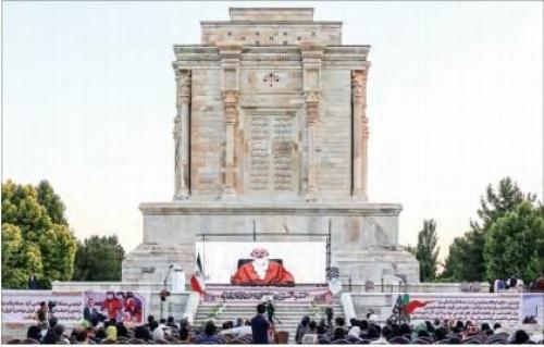 نیاز امروز ما ظهور یک فردوسی عصر انقلاب اسلامی است