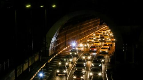 ترافیک سنگین در آزادراه پردیس-تهران