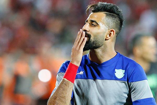 فوری و رسمی؛ ستارۀ منفور در باشگاه پرسپولیس حاضر شد!