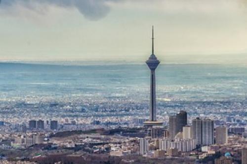 برج میلاد در حال کج شدن است؟ 
