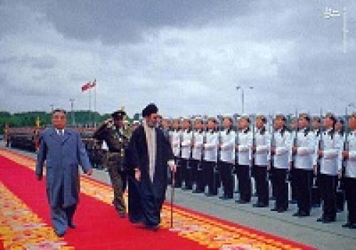  تصویری منتشرنشده از آیت‌الله خامنه‌ای و رهبر سابق کره‌شمالی