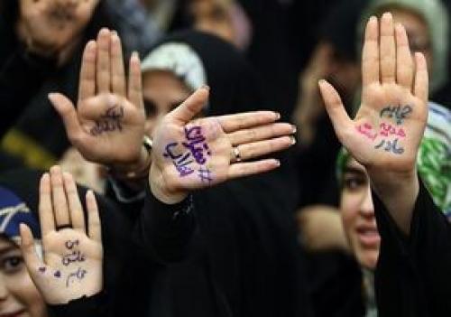  دوستان انقلابی به کجا چنین شتابان؟