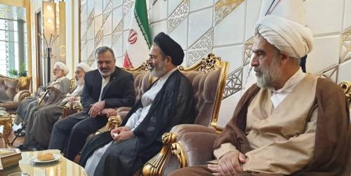نماینده ولی‌فقیه و رئیس سازمان حج و زیارت عازم عربستان شدند