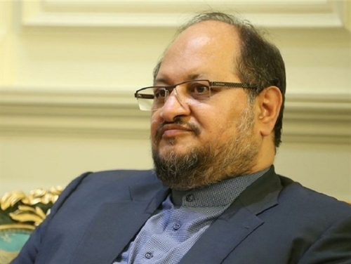 دفاع تمام قد شریعتمداری از انتصاب غیر قانونی مدیر جدید صندوق بازنشستگی/ چگونه آقای وزیر از اجرای قانون فرار کرد؟
