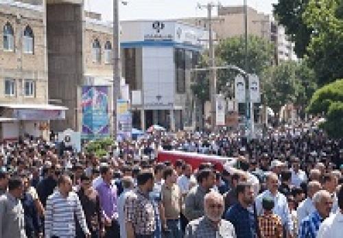 عکس/تشییع پیکر شهید مدافع وطن در قروه