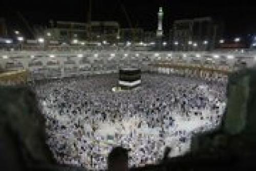 فیلم/ عزیمت حاجیان جانباز به سمت خانه خدا