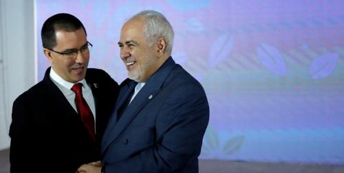 می‌خواهند صدای ایران را خاموش کنند