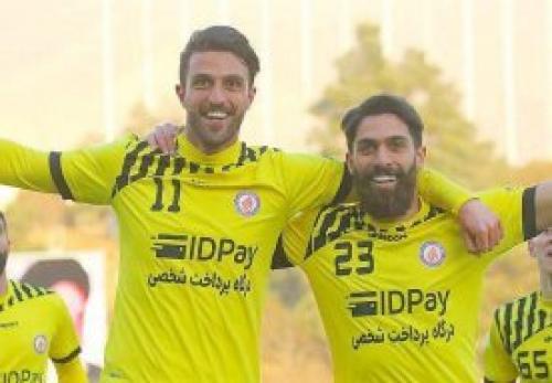 دو بازیکن سابق استقلال و پرسپولیس در راه لیگ عراق! 