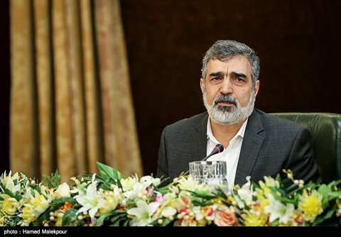  اواخر مهرماه، زمان بتن ریزی واحد دوم نیروگاه اتمی بوشهر