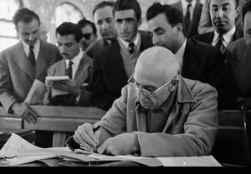  تحریم اقتصادی استعمار علیه مصدق