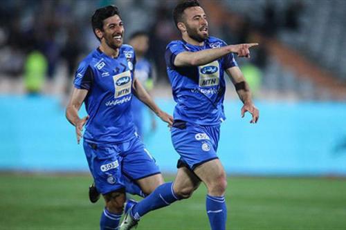 بمب جنجالی نقل و انتقالاتی پرسپولیس منفجرشد/ستاره مازاد استقلال به مذاکره با پرسپولیس پرداخت
