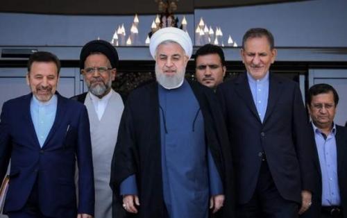 دولت در دوسال باقیمانده دست از حاشیه‌ها برمی‌دارد؟