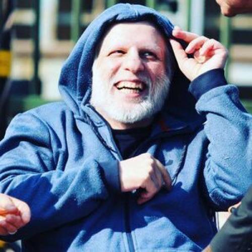 فیلم/وصیت مهدی‌شادمانی در مراسم تشییعش انجام شد