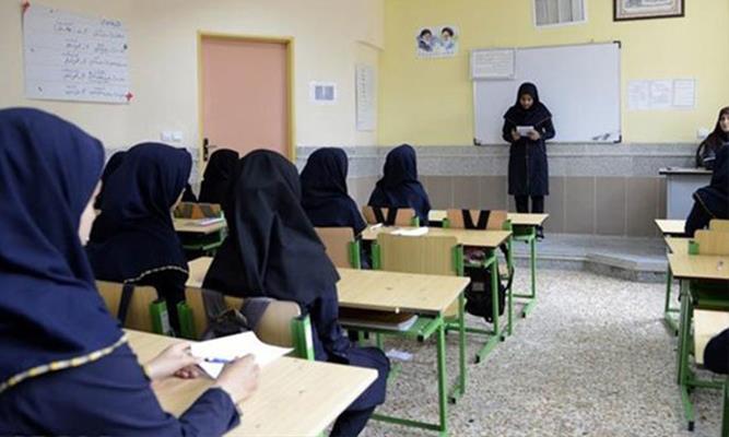 اخذ شهریه ۴۰میلیونی در برخی دبیرستان‌ها! 