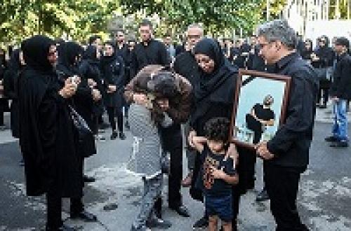 عکس/تشییع پیکرمهدی شادمانی خبرنگار ورزشی