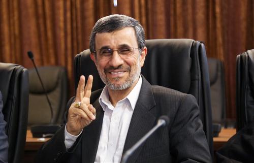 ادعای انتخاباتی فعال اصولگرا درباره احمدی‌نژاد