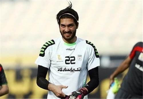 حضور علیرضا حقیقی در تمرین پرسپولیس 