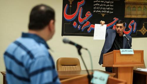 فریب بانک مرکزی با صدور ضمانت نامه های خاص/ توصیه سیف به یکی از متهمان