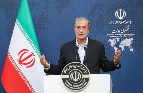 موافقت دولت با حضور زنان در ورزشگاه‌ها 