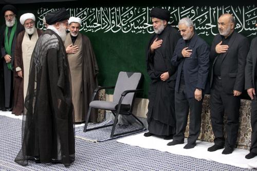  زبانِ دست شکسته آمریکا!/چرا عده‌ای در هنگام فتح، آواز ذلت سر می‌دهند؟