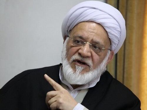 دولت بنزین رابه2000تومان برساند،بعدسهمیه بندی کند 