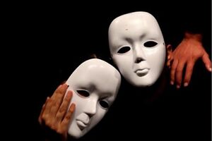  هدیه اداره هنرهای نمایشی به متهم جاسوسی!