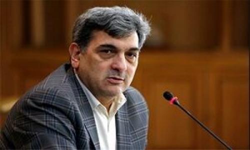 تعریف شهردار تهران از کتاب «دا»