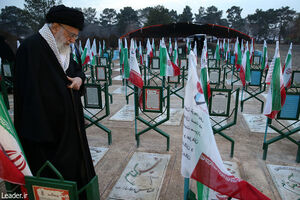 نام شهید بر فراز کوی‌ها و برزنها موهبتی است که باید ادامه یابد/ همه وظیفه داریم نامهای نورانی شهیدان را تکریم کنیم