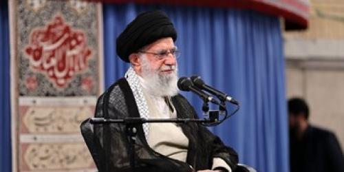 رهبر انقلاب: کاهش تعهدات هسته‌ای با جدیت ادامه یابد