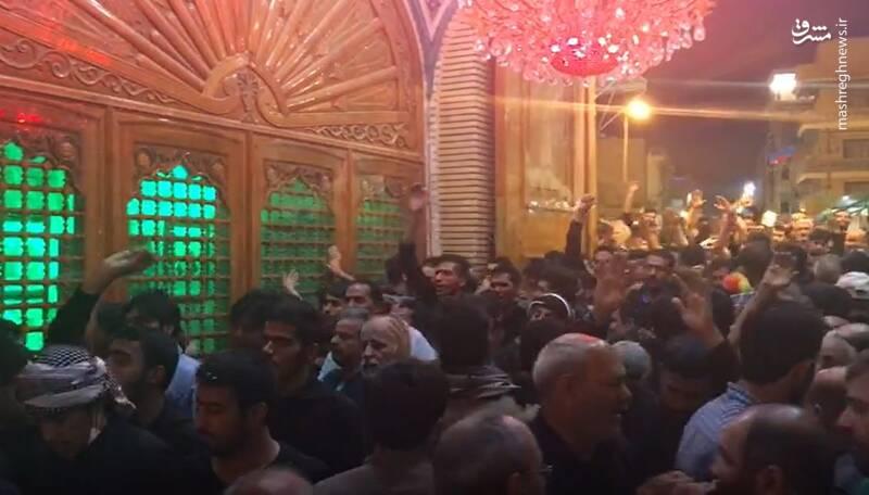  فیلم/ شور حیدری زائران حرم حضرت علی (ع)