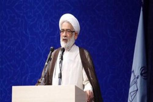 روز گذشته پنج قاضی فاسد اخراج شدند/ نباید هیچ مرکز تولیدی به علت مشکلات قضایی، تعطیل شود
