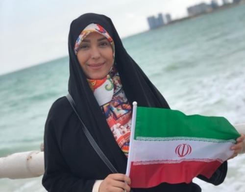  پوشش بازیگران، صدای خانم مجری راهم درآورد 