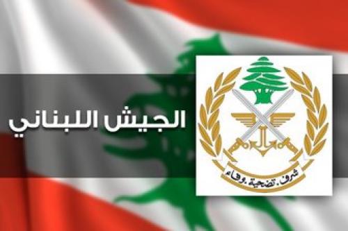 ارتش درکنارشمااست/راهها را نبندید 