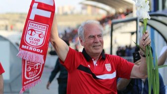 تراکتور با پرسپولیس و استقلال متفاوت است 